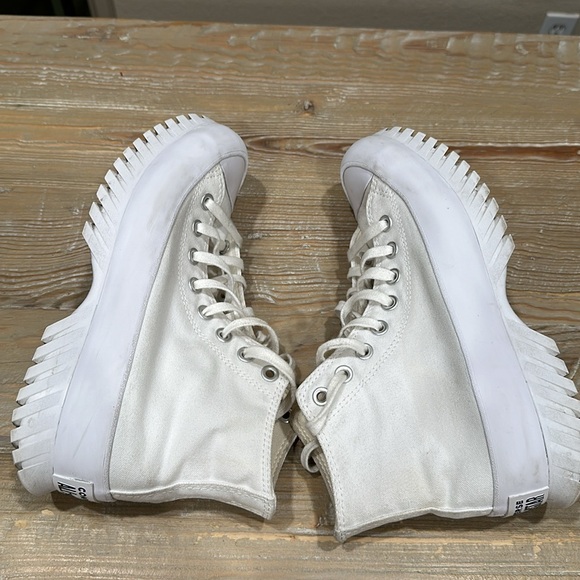 Converse High Top Lugged Leather Trainers - Picture 6 of 12